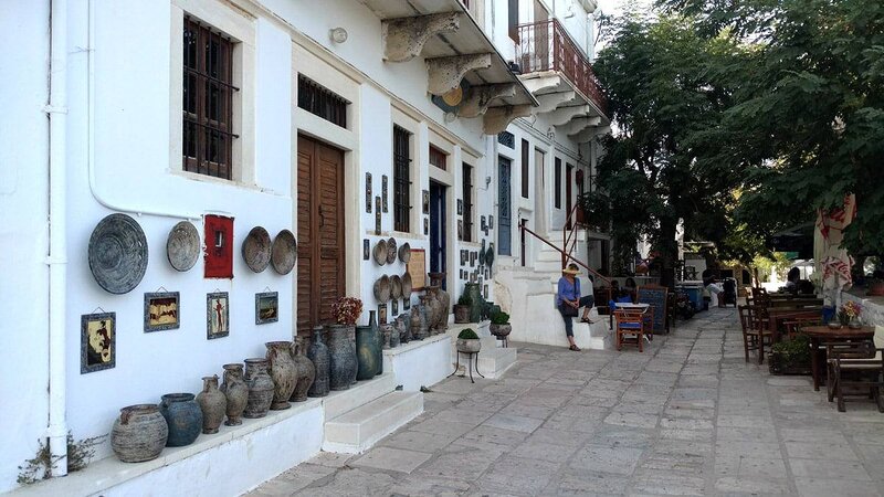 Apeiranthos village
