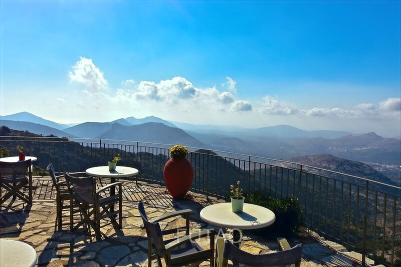 Apeiranthos village